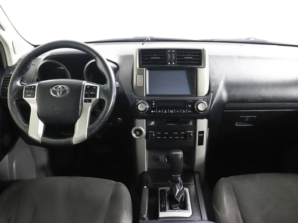 Toyota Land Cruiser Prado, 3.0 л, АТ, 2013 фото 8