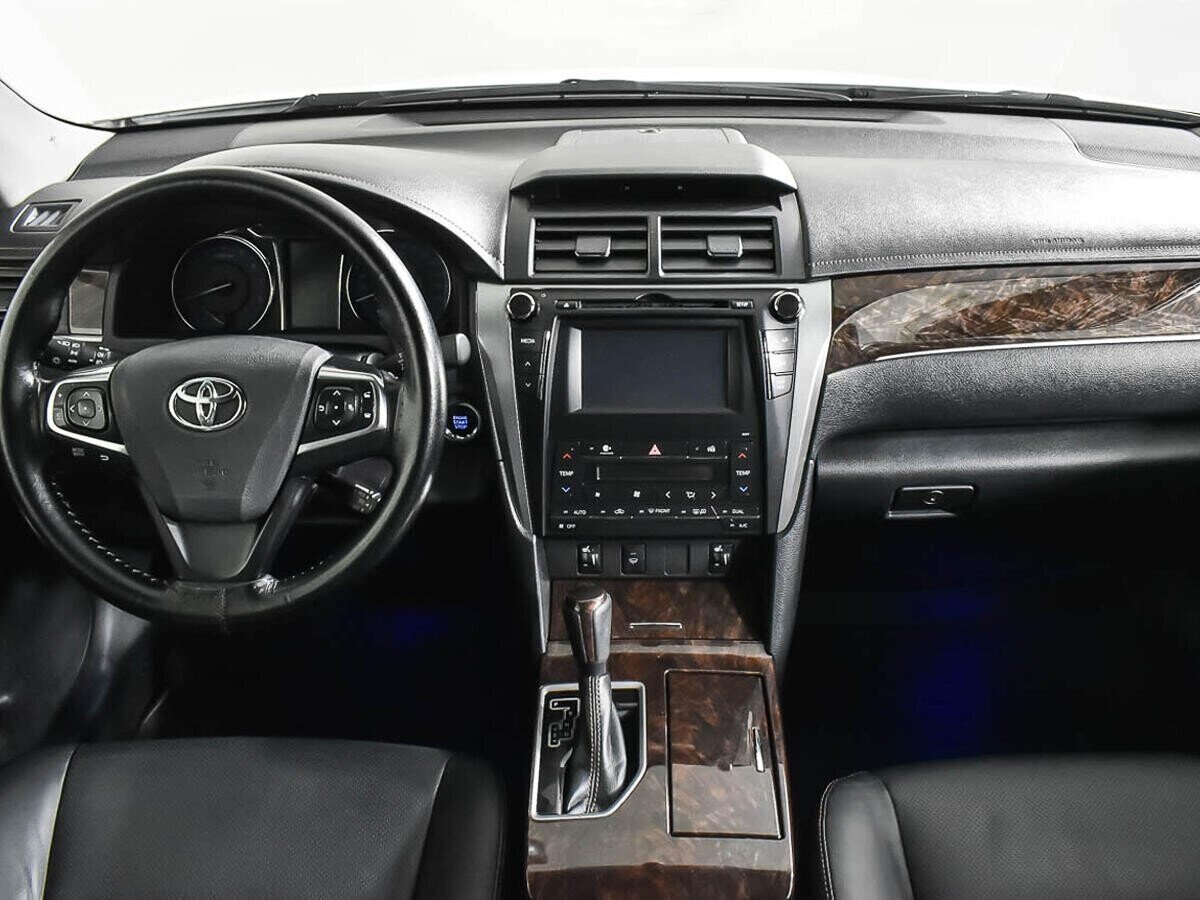 Toyota Camry, 2.5 л, АТ, 2017 фото 9