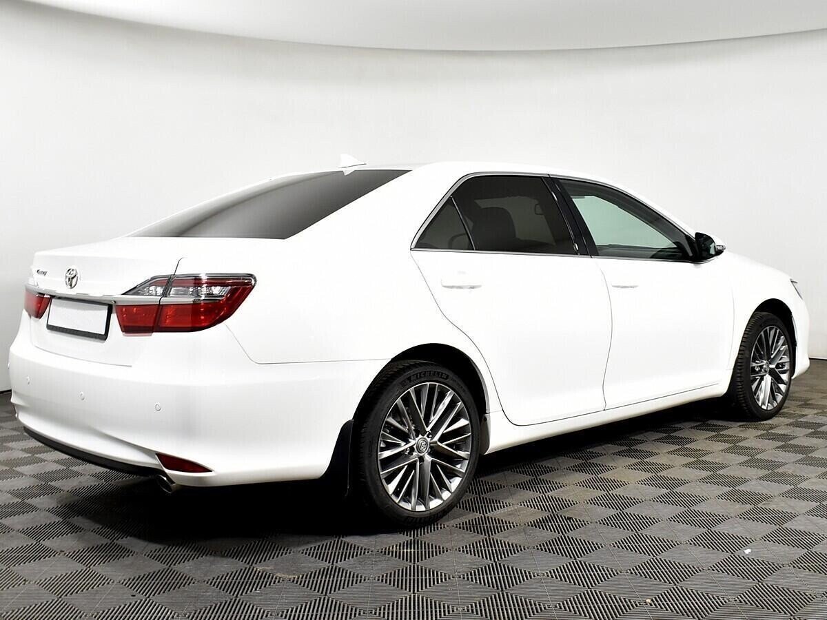 Toyota Camry, 2.5 л, АТ, 2017 фото 4