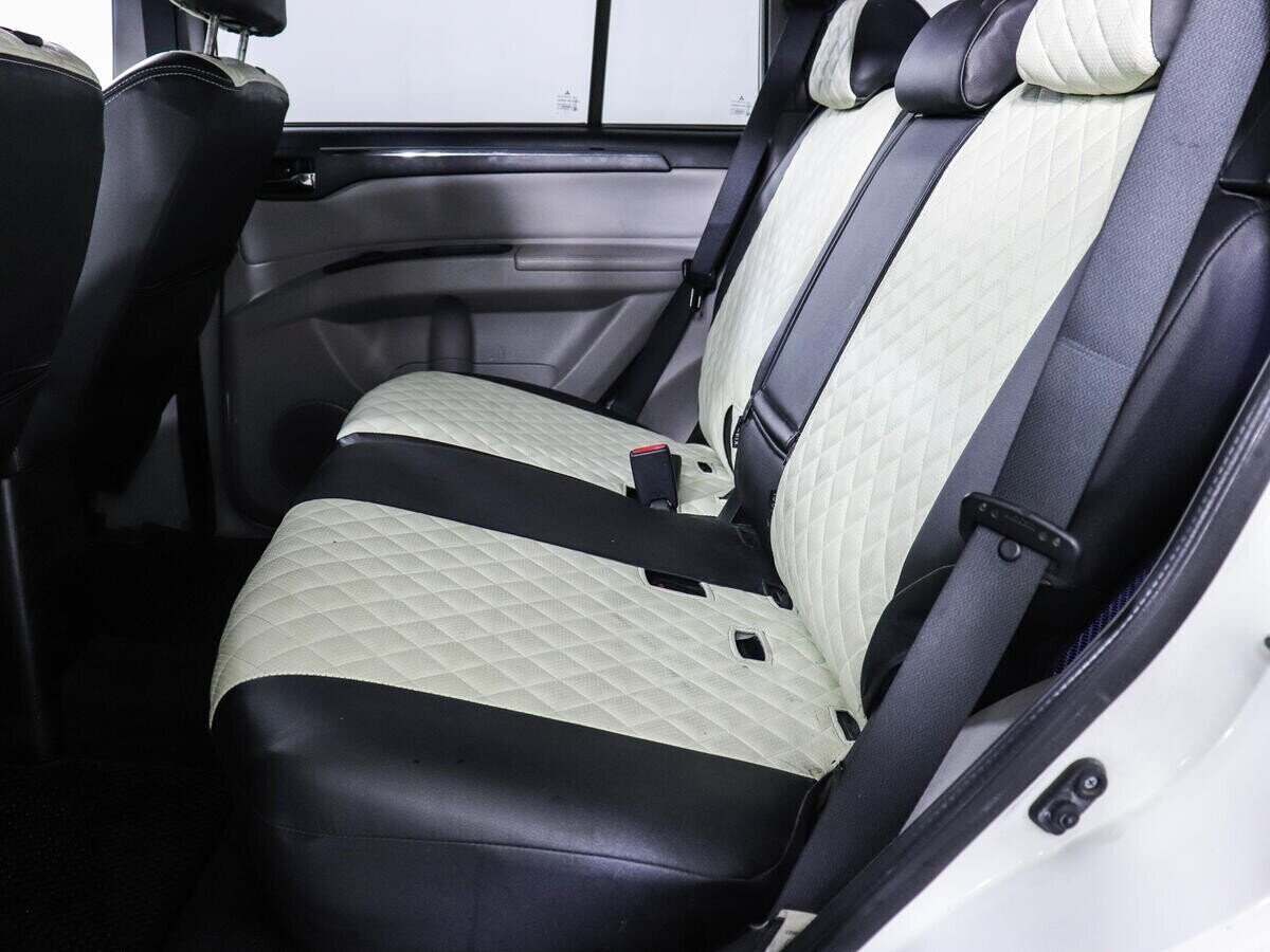 Mitsubishi Pajero Sport, 2.5 л, АТ, 2013 фото 1