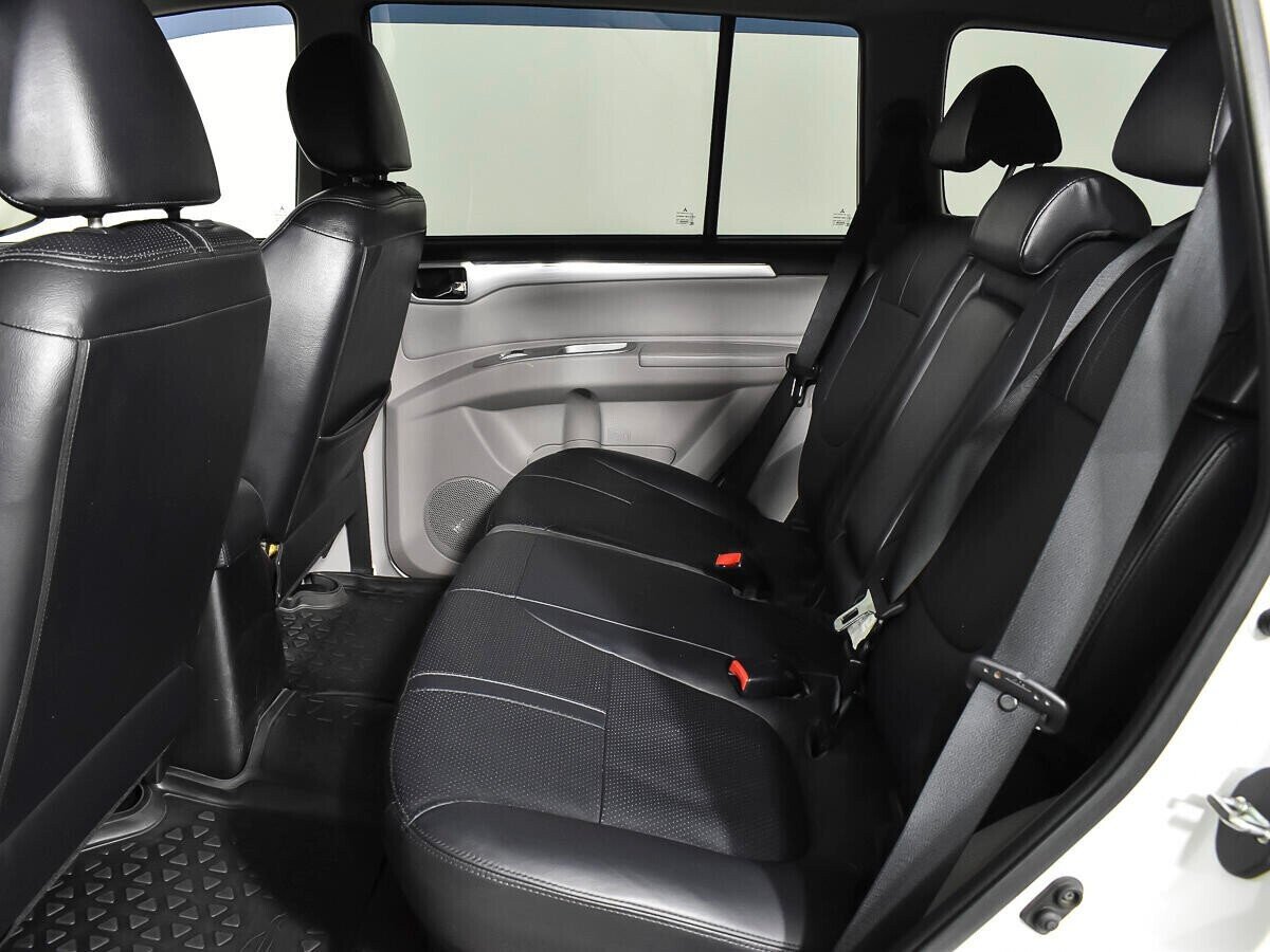 Mitsubishi Pajero Sport, 2.5 л, АТ, 2013 фото 1