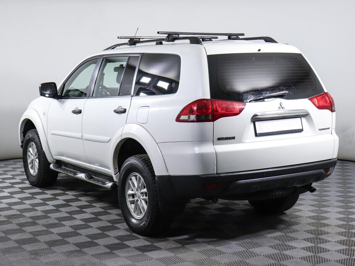 Mitsubishi Pajero Sport, 2.5 л, МТ, 2013 фото 6