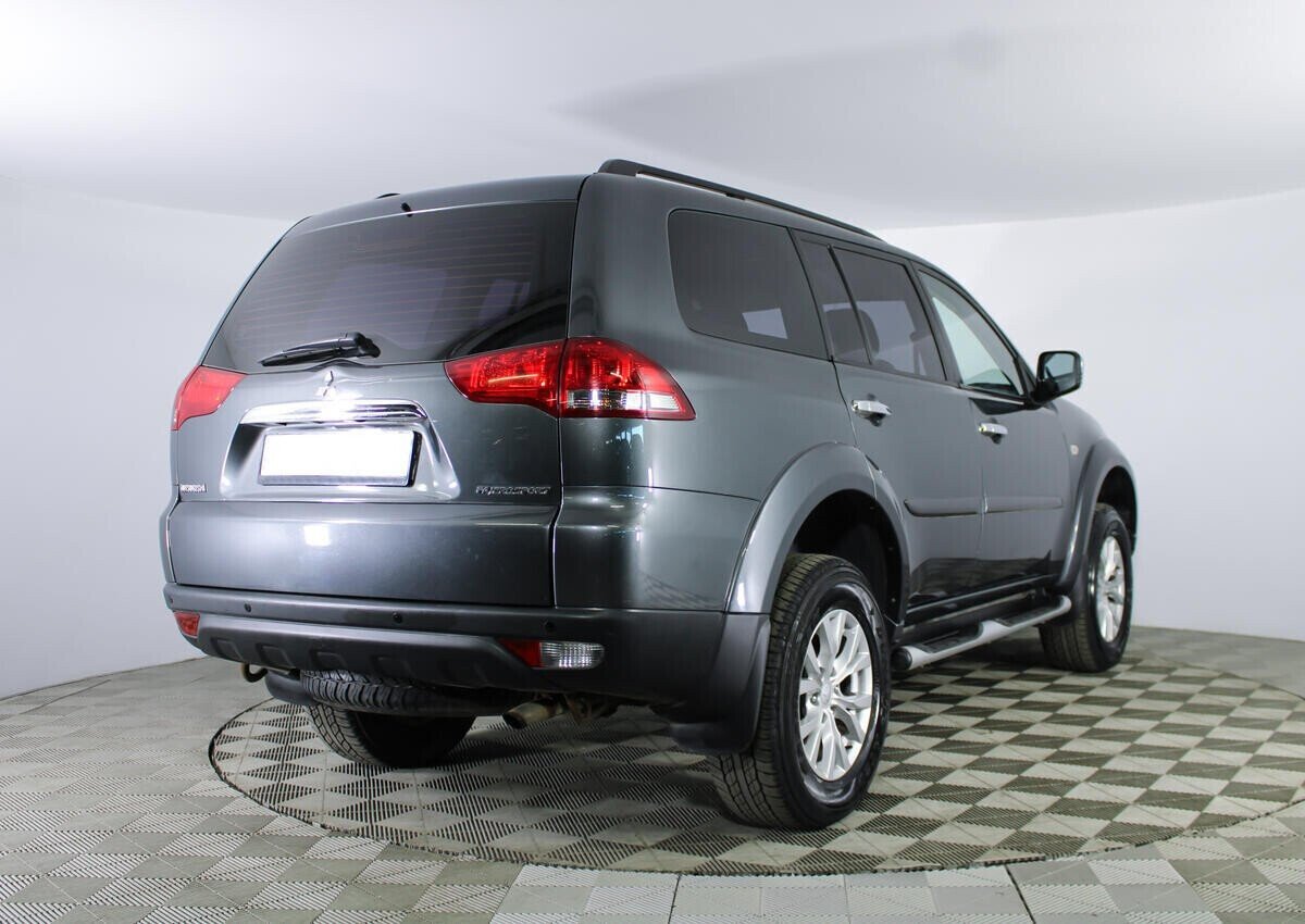 Mitsubishi Pajero Sport, 2.5 л, АТ, 2014 фото 4