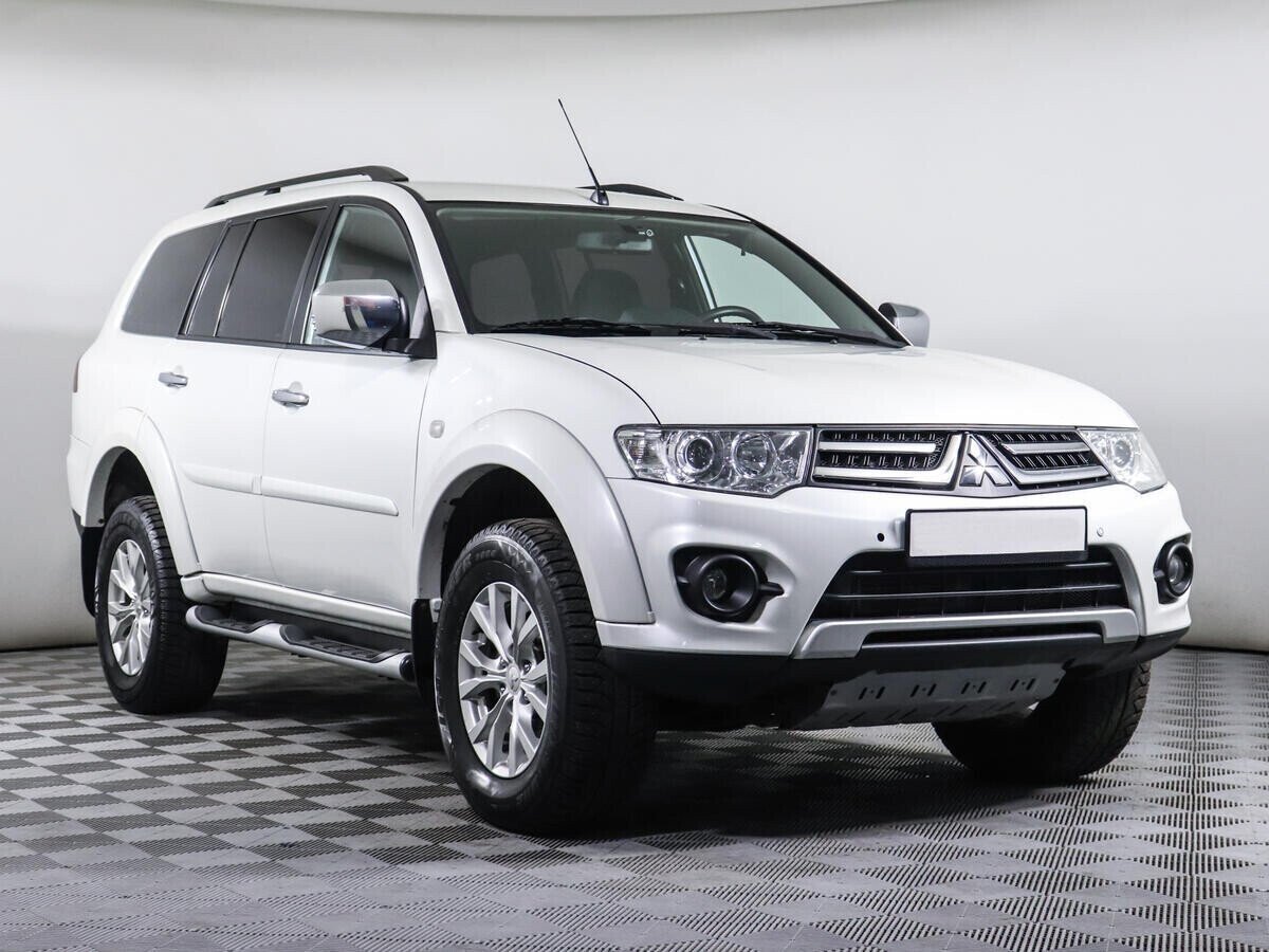Mitsubishi Pajero Sport, 2.4 л, АТ, 2015 фото 5