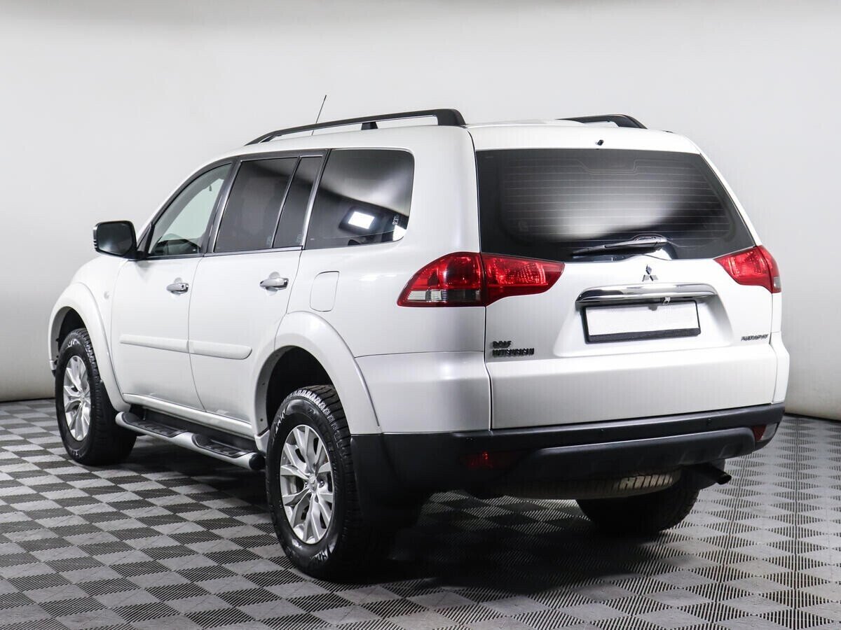 Mitsubishi Pajero Sport, 2.4 л, АТ, 2015 фото 6