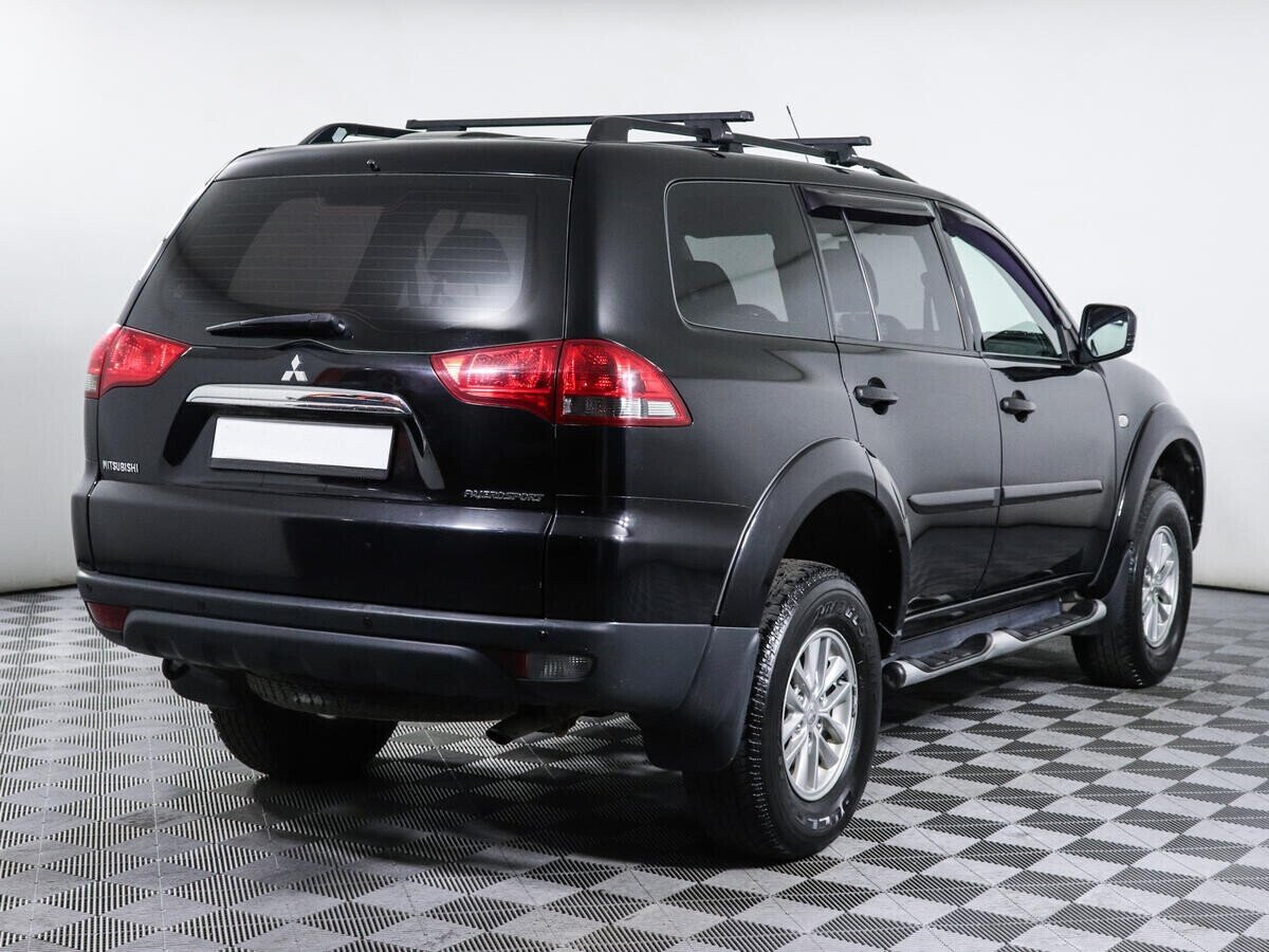 Mitsubishi Pajero Sport, 2.4 л, МТ, 2015 фото 4
