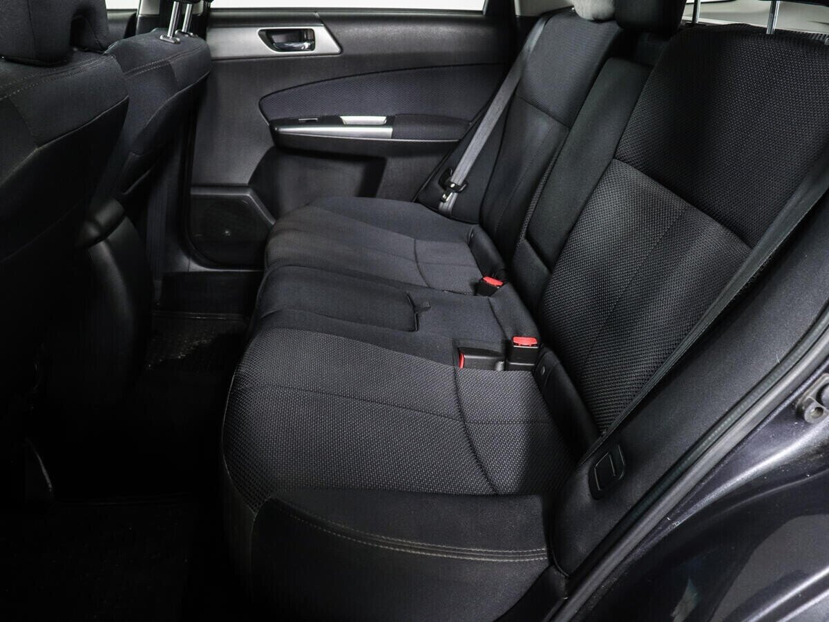 Subaru Forester, 2.0 л, АТ, 2012 фото 1