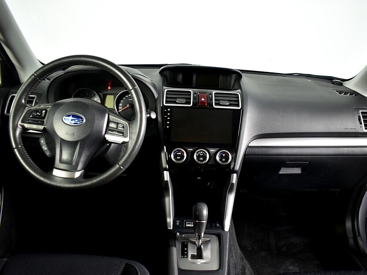 Subaru Forester, 2.5 л, Вариатор, 2015 фото 8