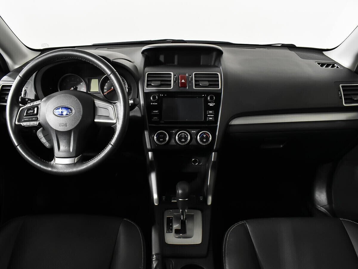 Subaru Forester, 2.5 л, Вариатор, 2015 фото 9