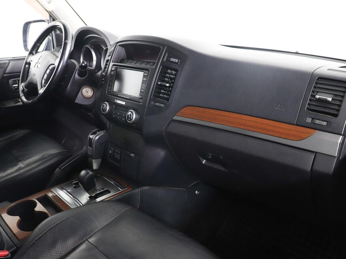 Mitsubishi Pajero, 3.2 л, АТ, 2008 фото 2