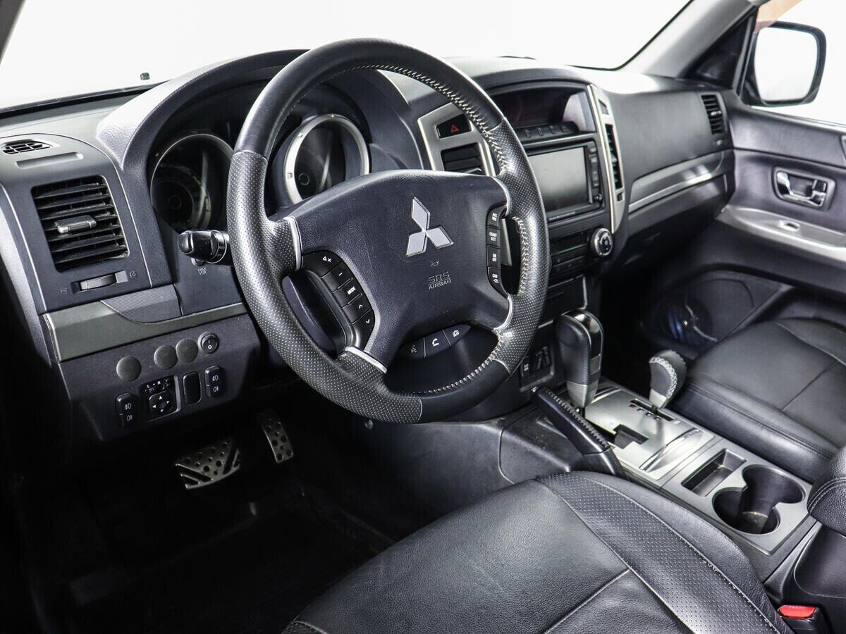 Mitsubishi Pajero, 3.2 л, АТ, 2009 фото 7