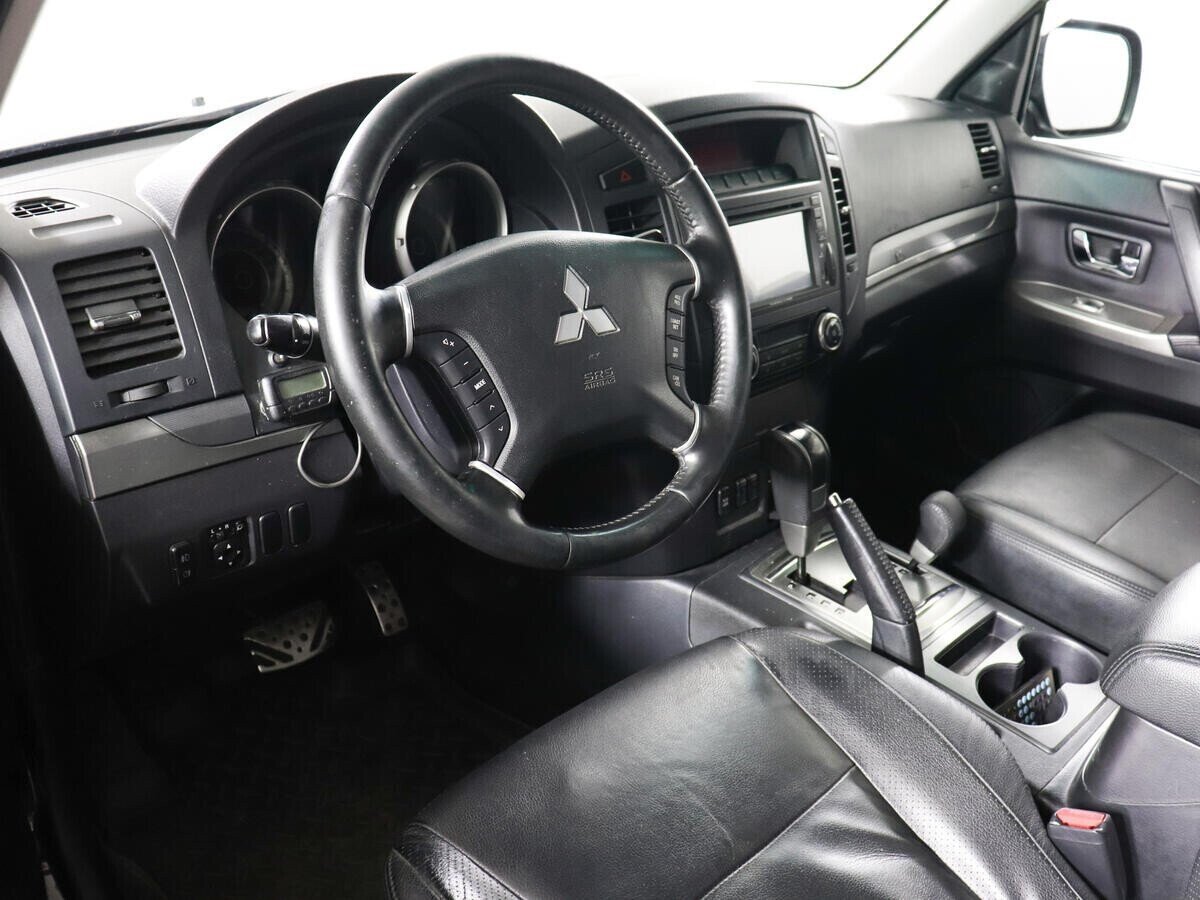 Mitsubishi Pajero, 3.2 л, АТ, 2011 фото 7