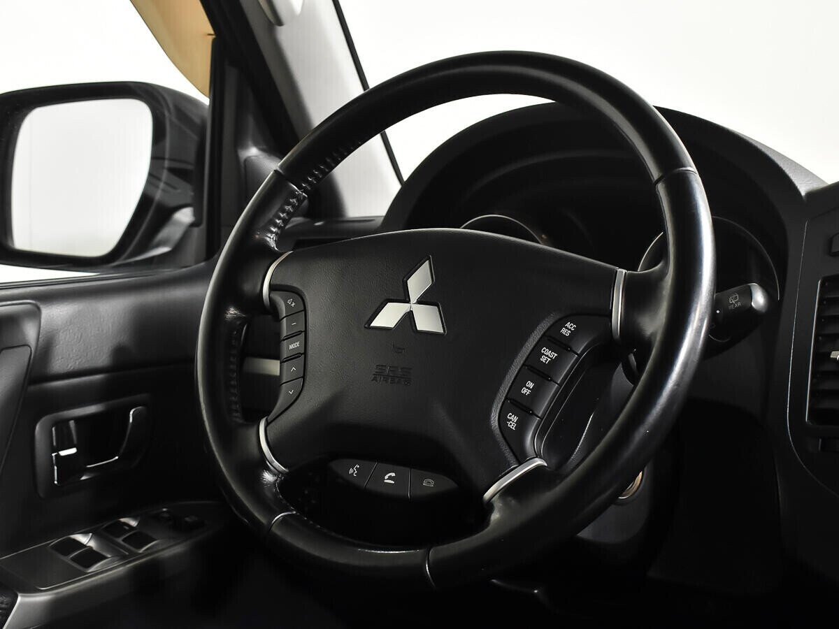 Mitsubishi Pajero, 3.2 л, АТ, 2011 фото 8