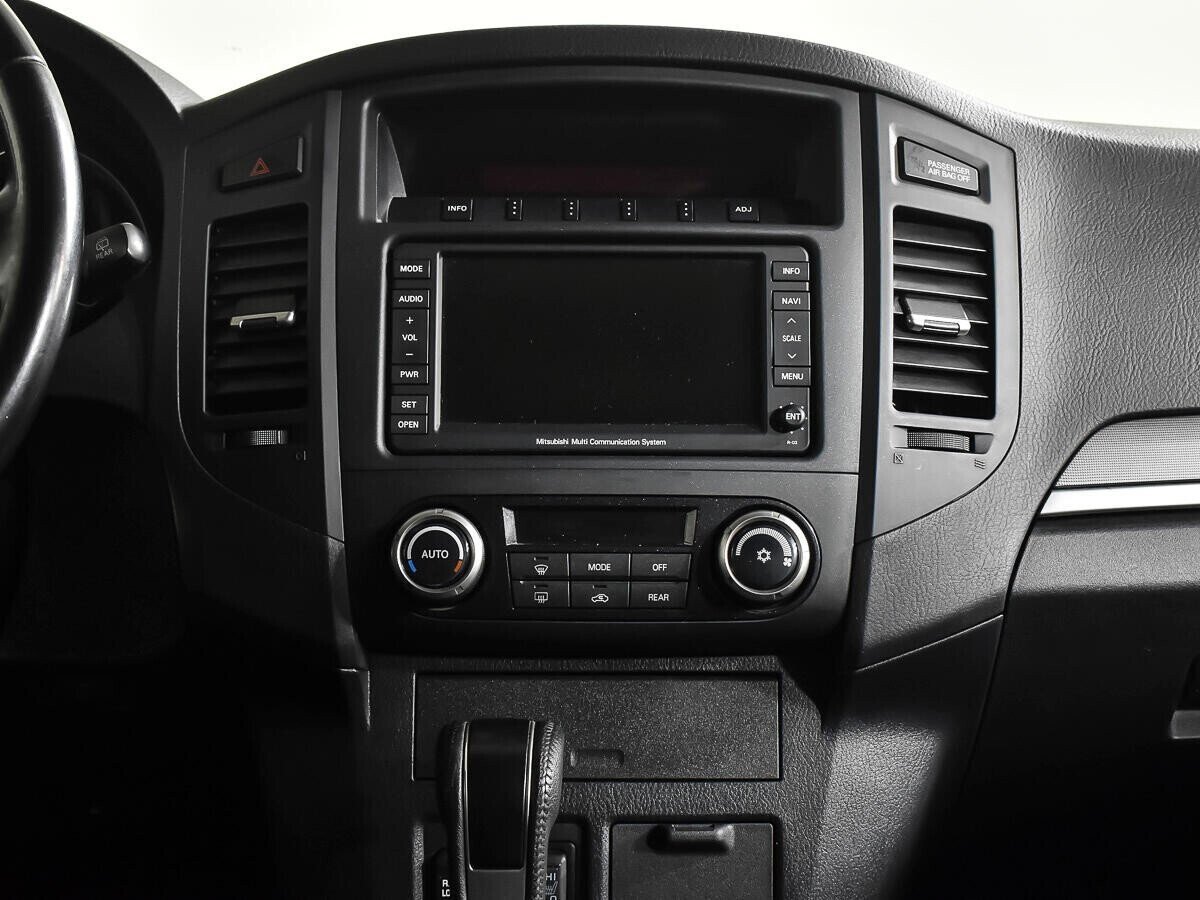 Mitsubishi Pajero, 3.2 л, АТ, 2011 фото 11
