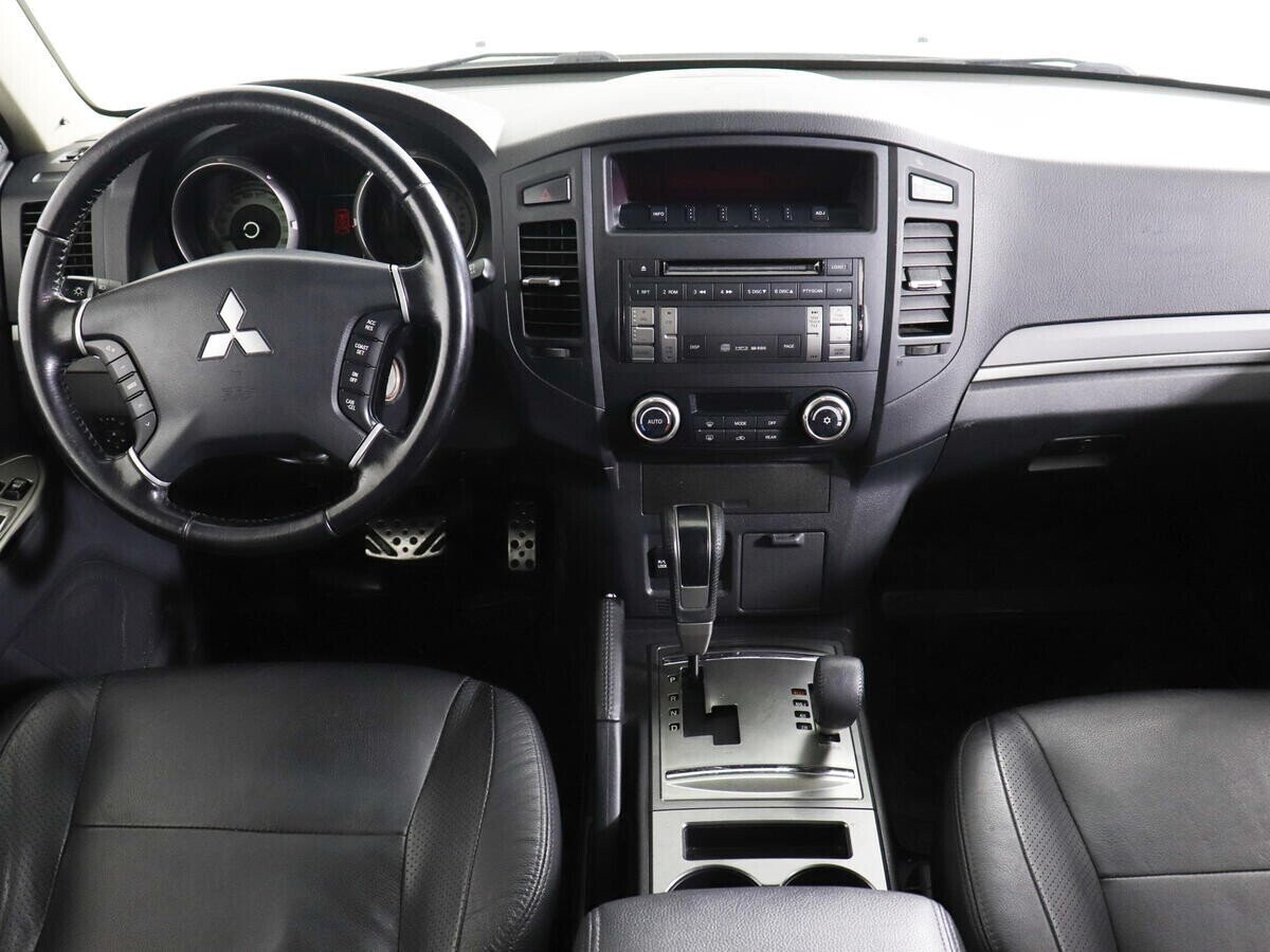 Mitsubishi Pajero, 3.0 л, АТ, 2013 фото 8