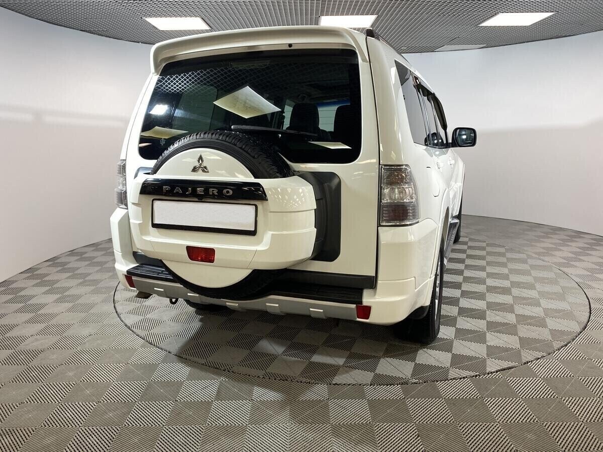 Mitsubishi Pajero, 3.2 л, АТ, 2013 фото 4