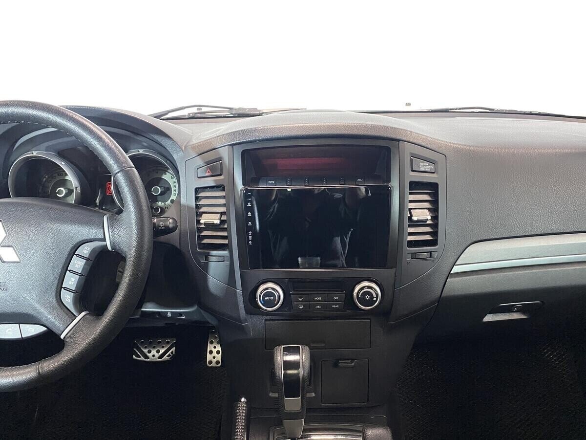 Mitsubishi Pajero, 3.2 л, АТ, 2013 фото 8