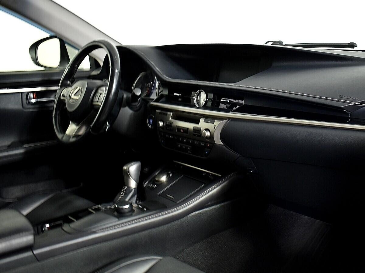 Lexus ES, 2.0 л, АТ, 2016 фото 2