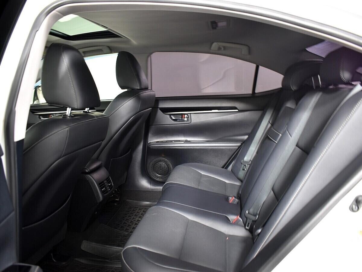 Lexus ES, 2.0 л, АТ, 2016 фото 1