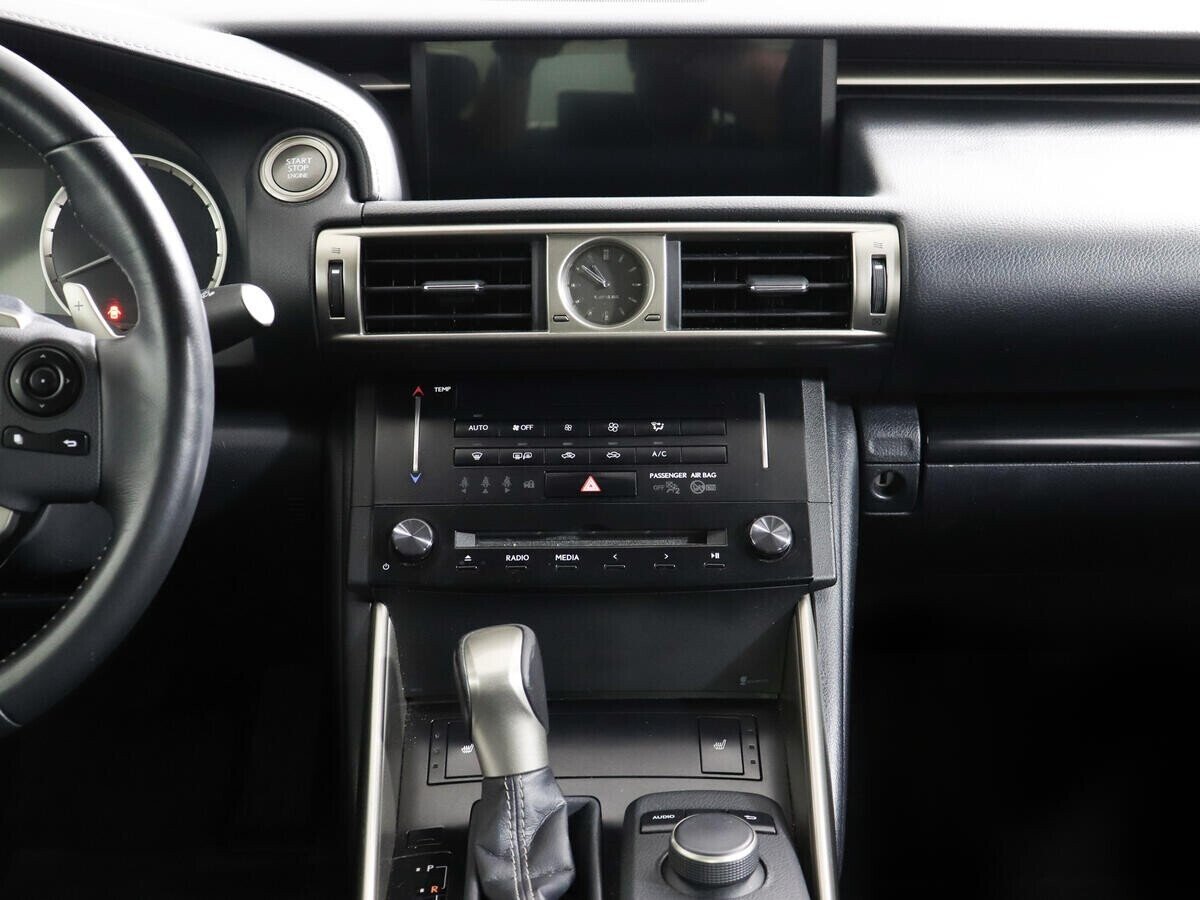 Lexus IS, 2.5 л, АТ, 2013 фото 9