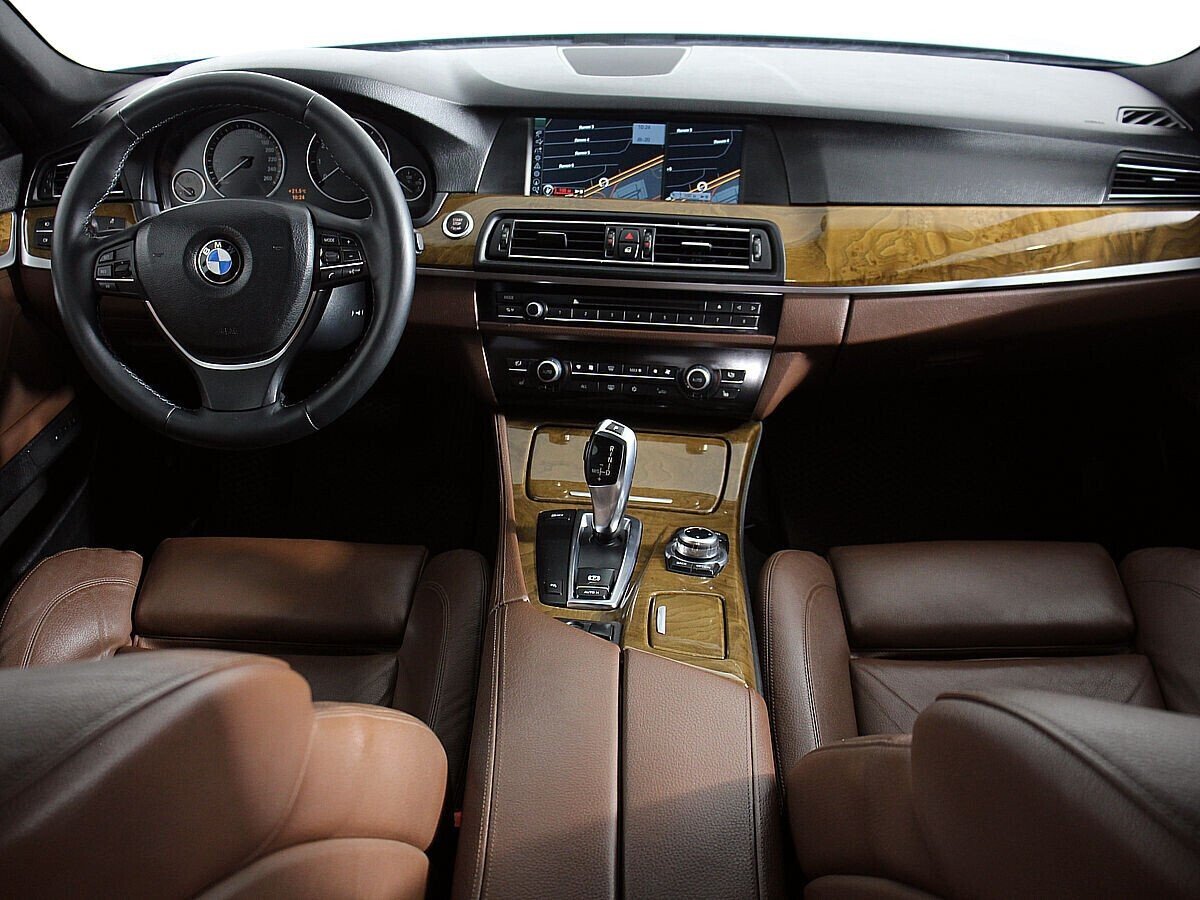 BMW 5 серии 2.5 АКПП, 2011, 154 000 км фото 6