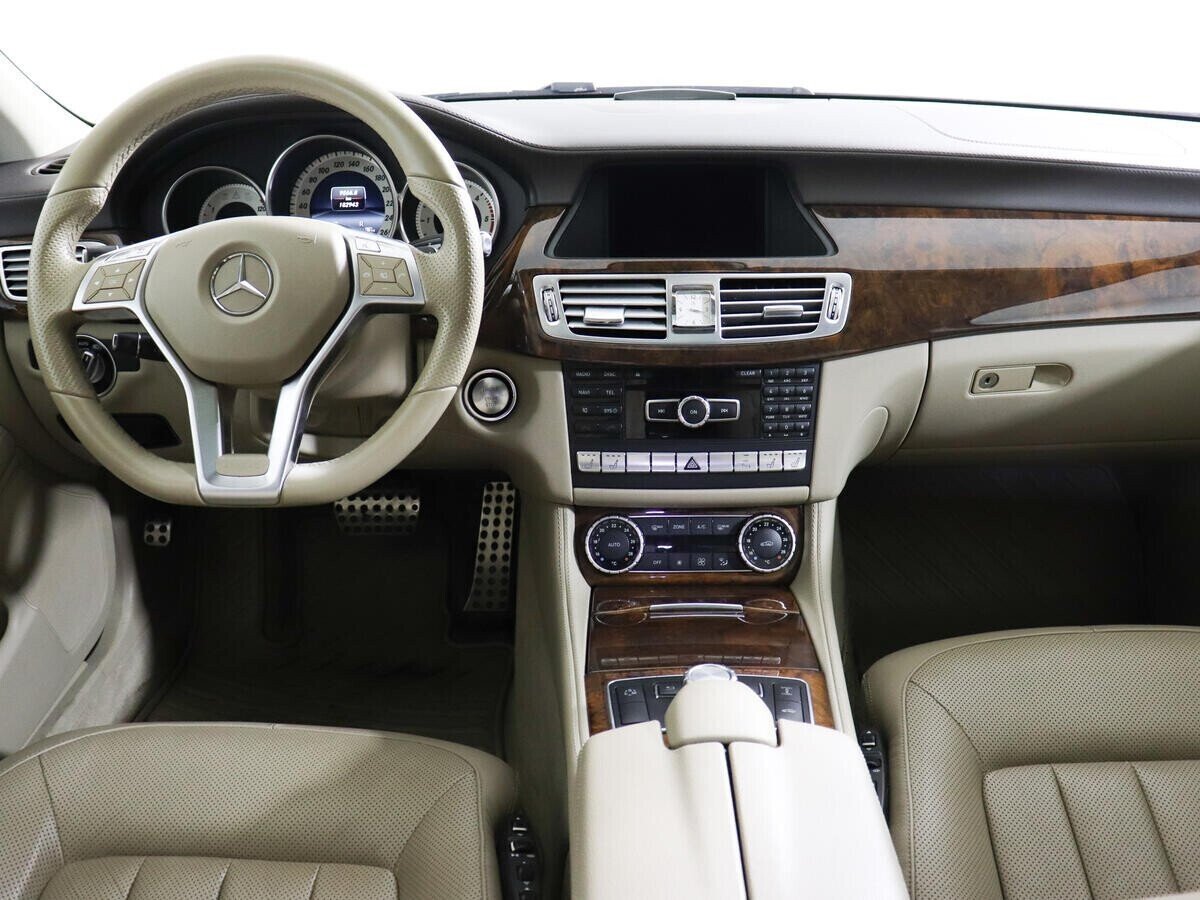 Mercedes-Benz CLS, 3.0 л, АТ, 2012 фото 8