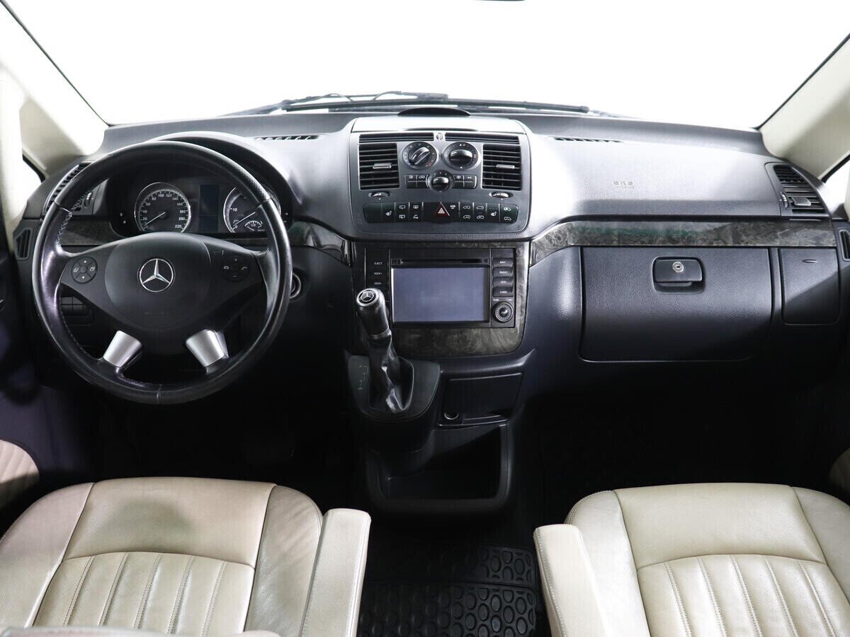 Mercedes-Benz Viano, 3.5 л, АТ, 2010 фото 8
