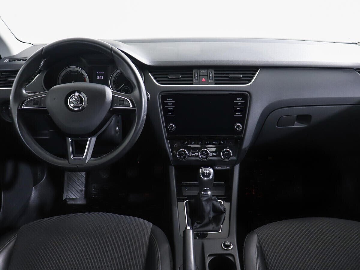 Skoda Octavia, 1.6 л, МТ, 2017 фото 8