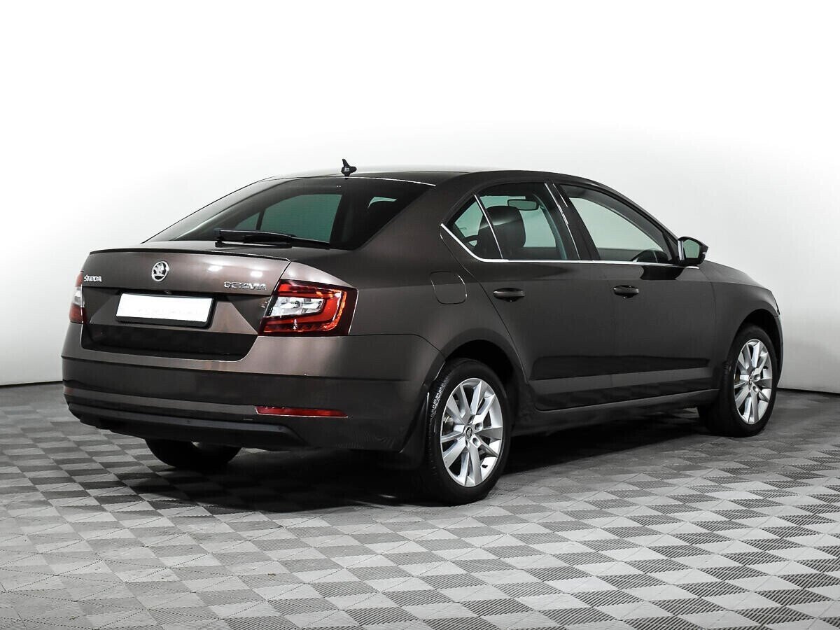 Skoda Octavia Импорт, 1.5 л, Робот, 2018 фото 4