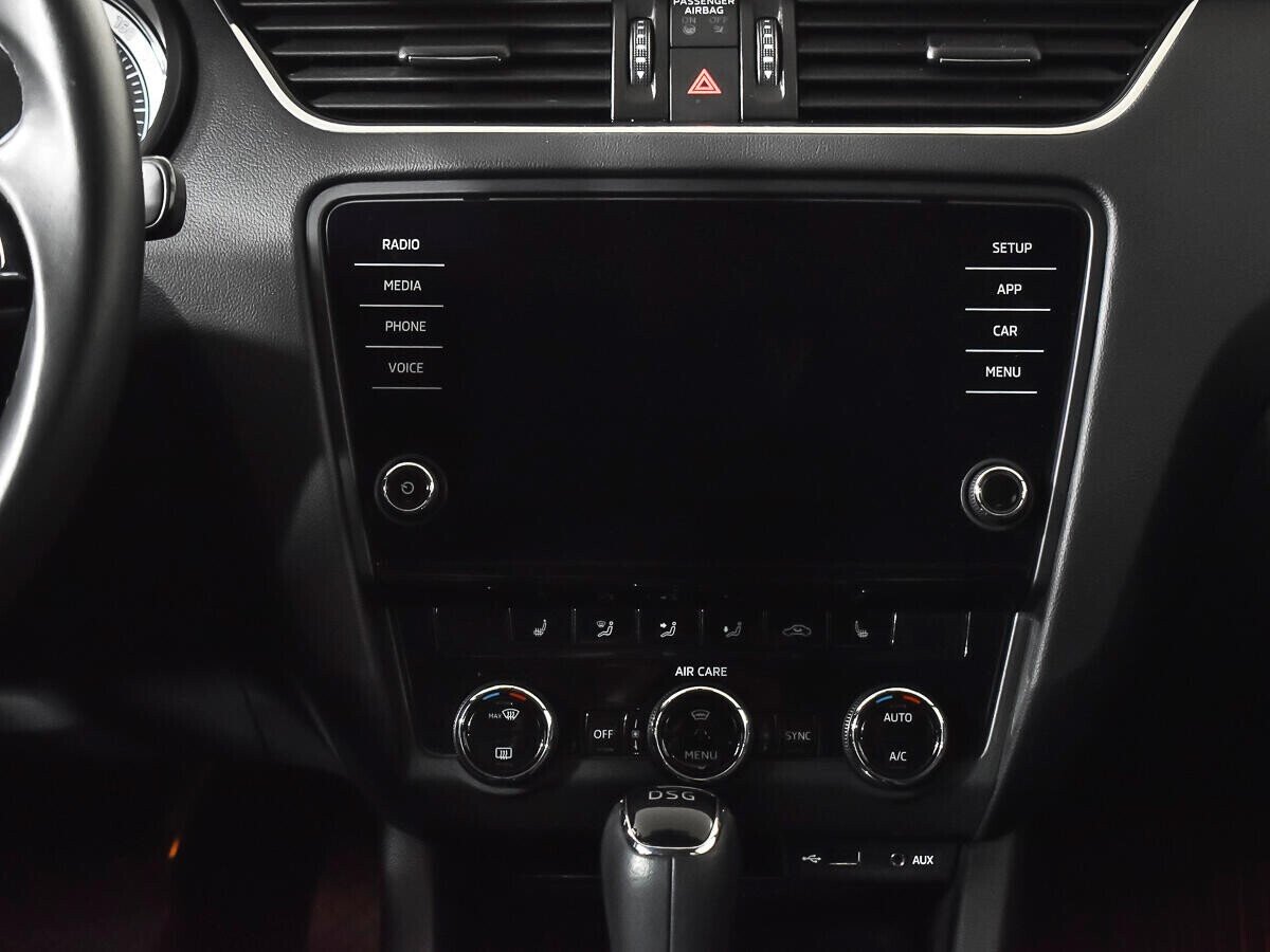 Skoda Octavia Импорт, 1.5 л, Робот, 2018 фото 10