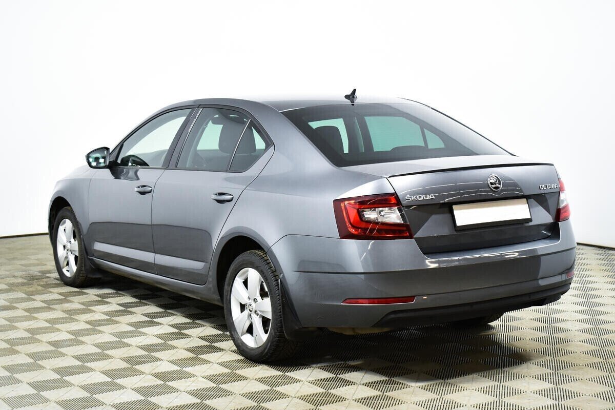 Skoda Octavia, 1.8 л, Робот, 2018 фото 6
