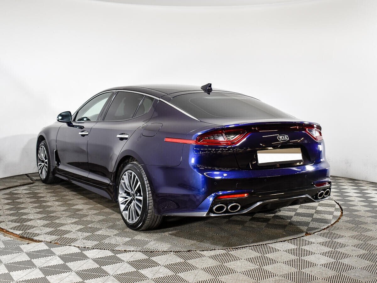 Kia Stinger, 2.0 л, АТ, 2017 фото 5