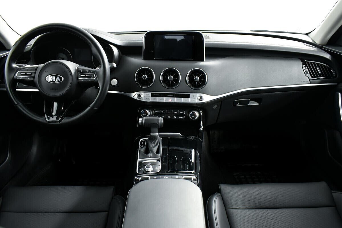 Kia Stinger, 2.0 л, АТ, 2020 фото 8