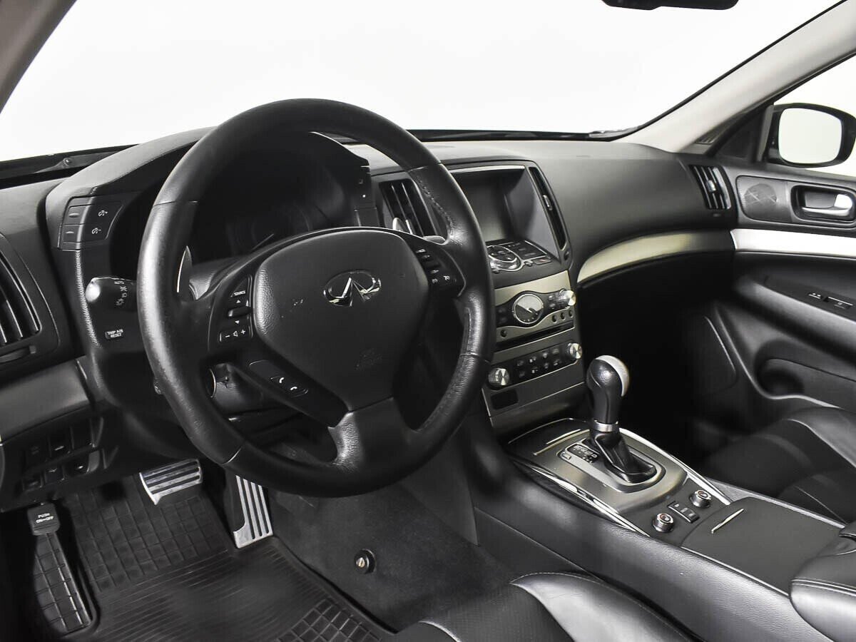 Infiniti G, 3.7 л, АТ, 2012 фото 7