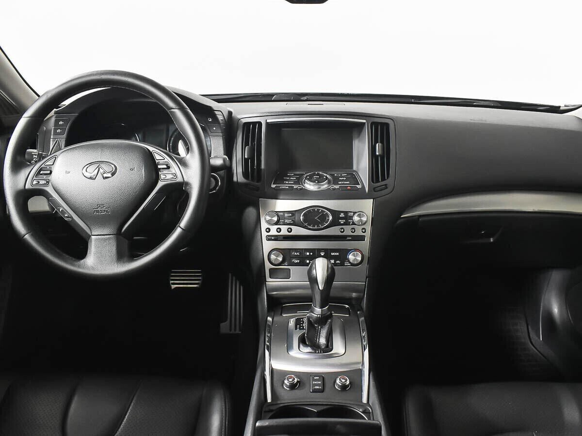 Infiniti G, 3.7 л, АТ, 2012 фото 9