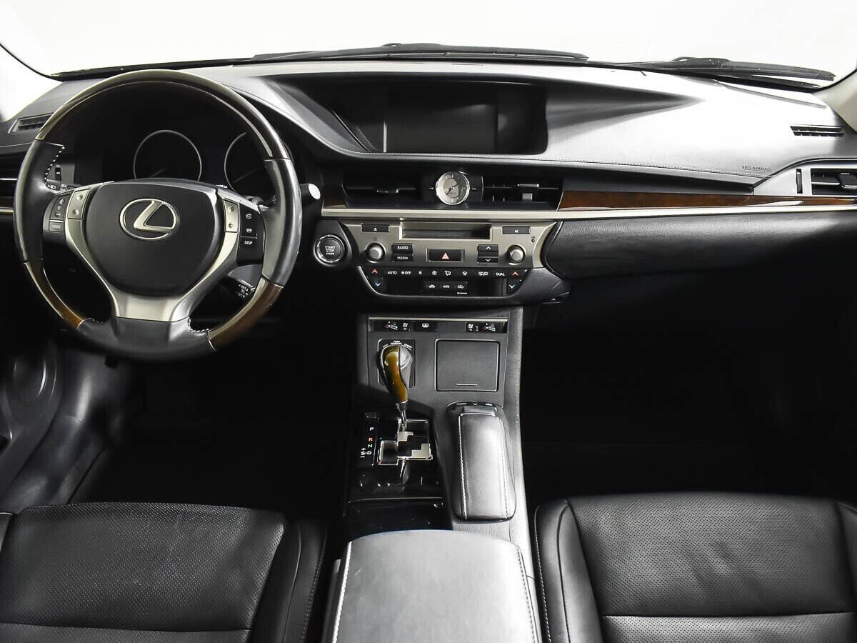 Lexus ES, 2.5 л, АТ, 2013 фото 9