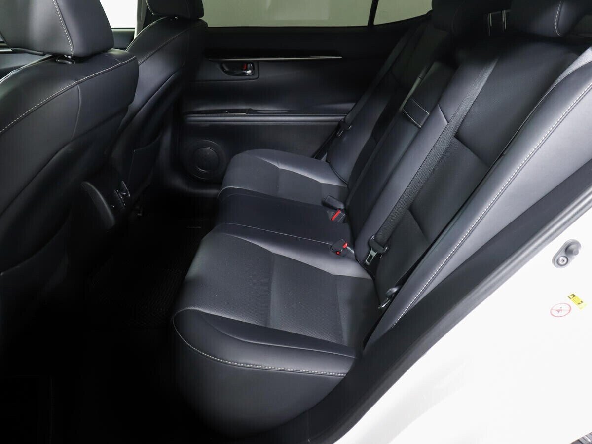 Lexus ES, 2.5 л, АТ, 2016 фото 1