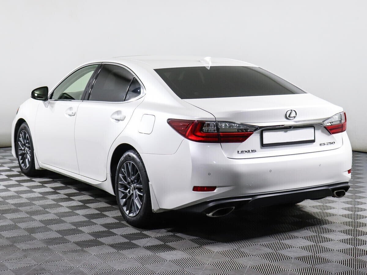 Lexus ES, 2.5 л, АТ, 2016 фото 6