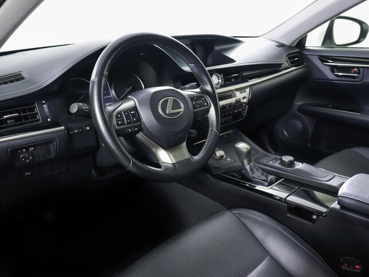 Lexus ES, 2.5 л, АТ, 2016 фото 7