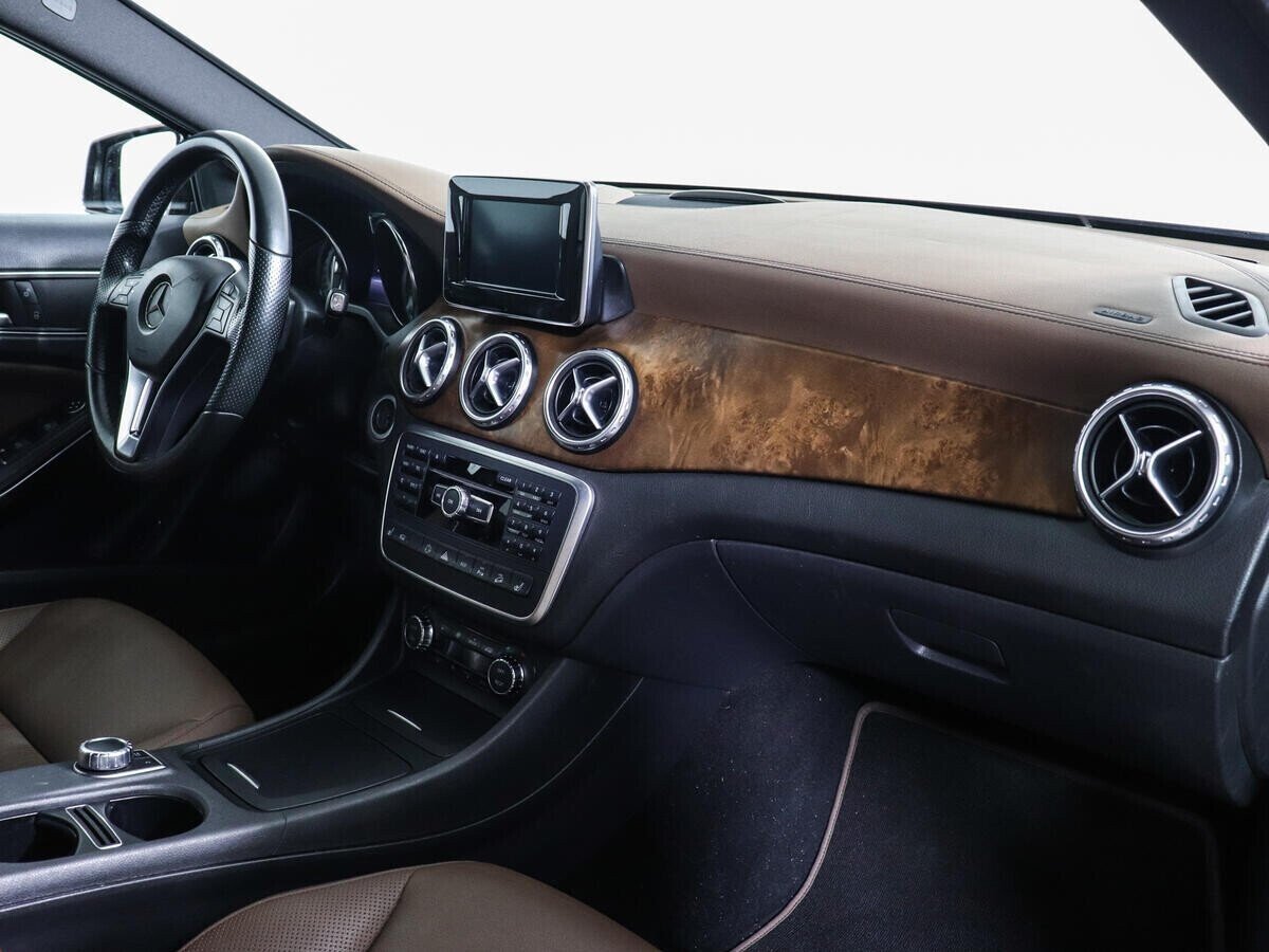 Mercedes-Benz GLA, 2.0 л, Робот, 2014 фото 2