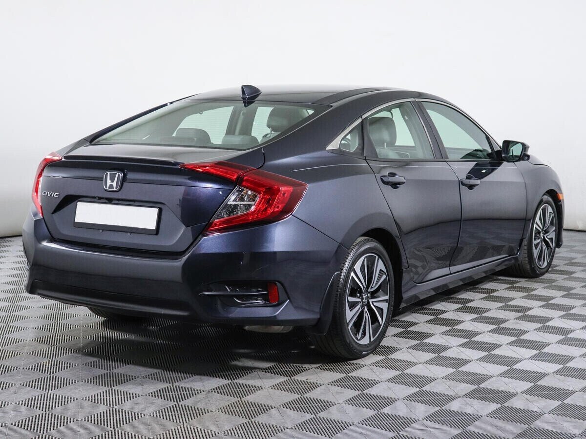 Honda Civic, 1.5 л, Вариатор, 2017 фото 4