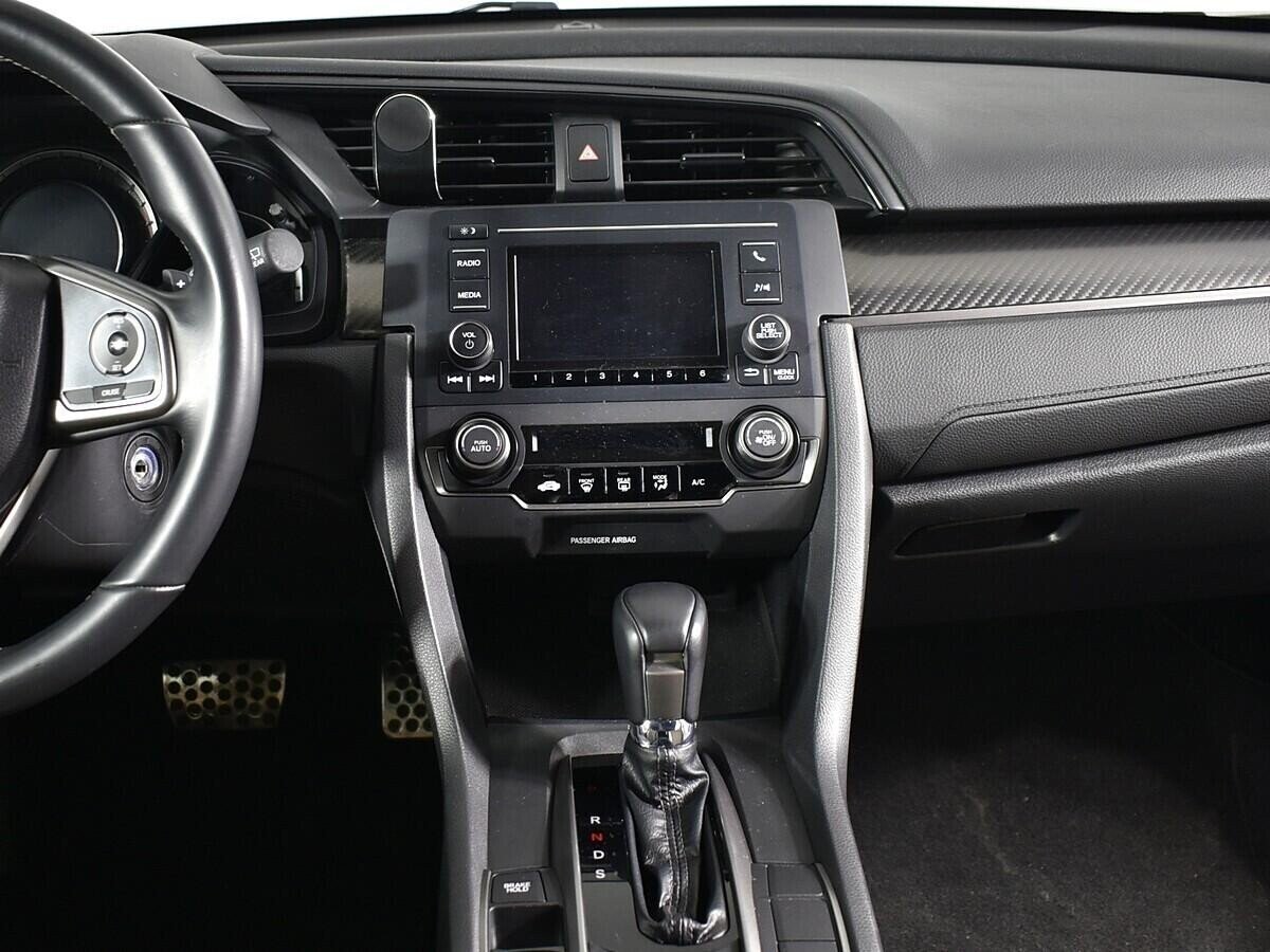 Honda Civic, 1.5 л, Вариатор, 2018 фото 9