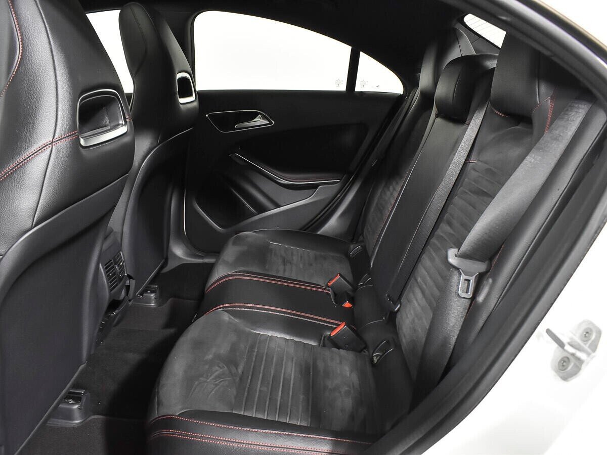 Mercedes-Benz CLA, 2.0 л, Робот, 2015 фото 2