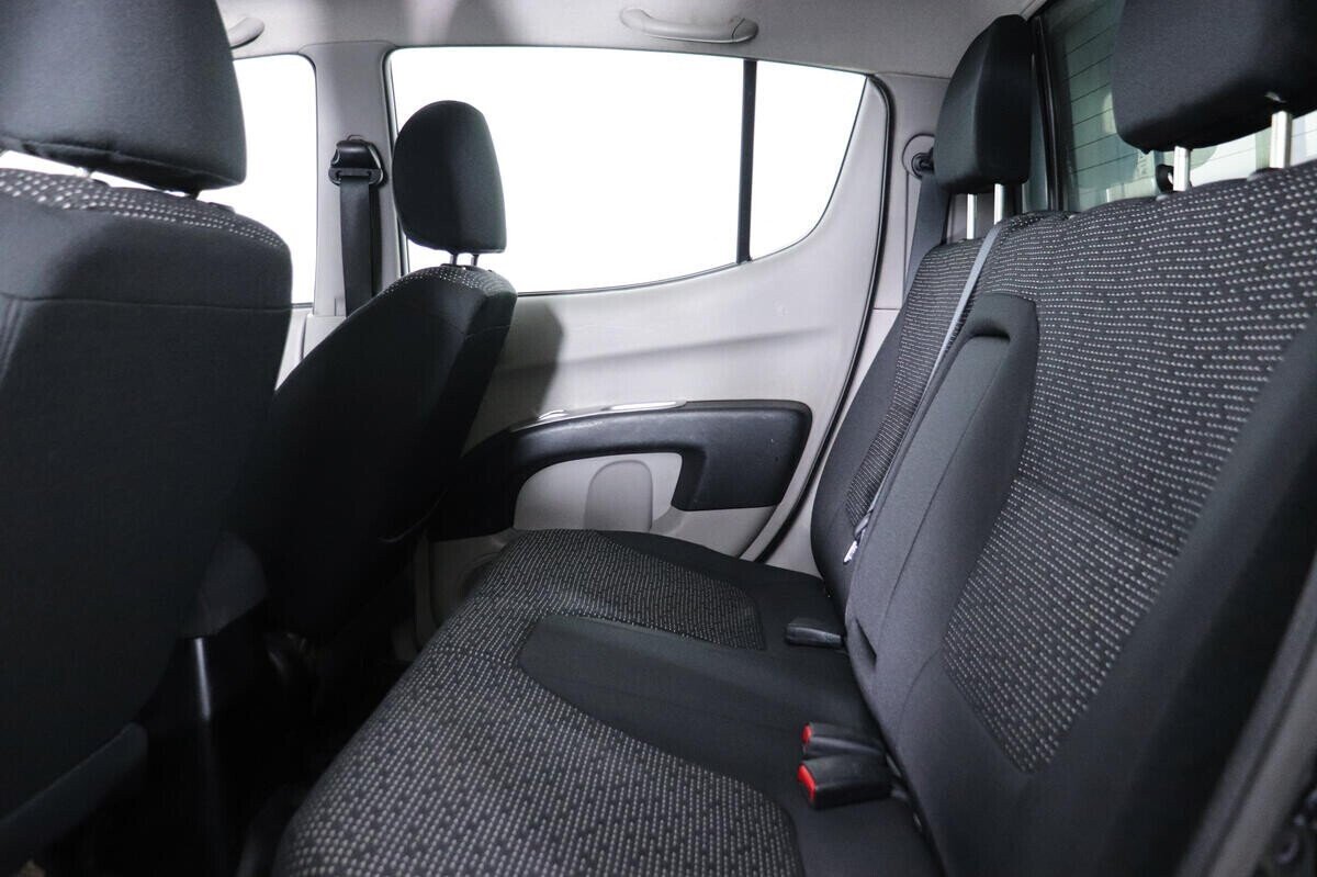 Mitsubishi L200, 2.5 л, МТ, 2012 фото 1