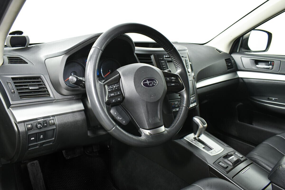 Subaru Outback, 2.5 л, Вариатор, 2014 фото 7