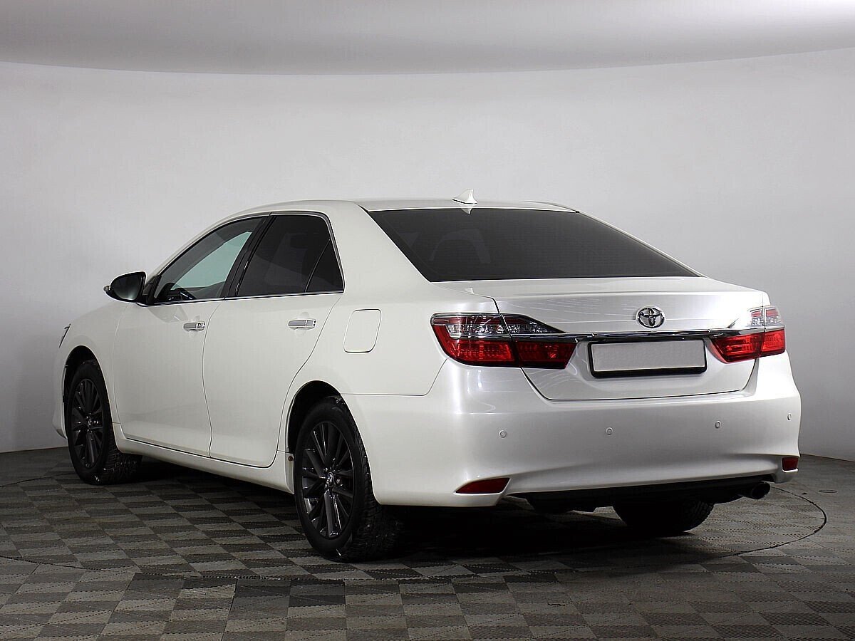 Toyota Camry, 2.5 л, АТ, 2017 фото 6