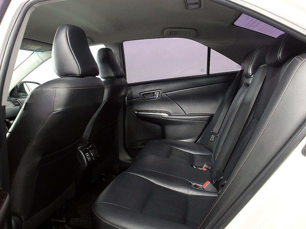 Toyota Camry, 2.5 л, АТ, 2017 фото 1