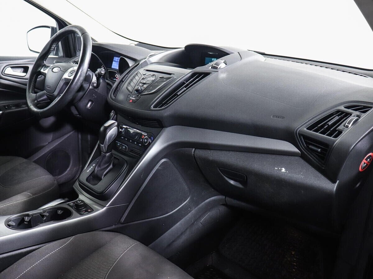 Ford Kuga, 1.6 л, АТ, 2014 фото 2