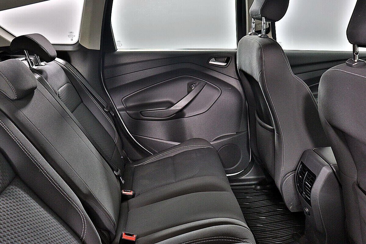 Ford Kuga, 2.5 л, АТ, 2017 фото 8