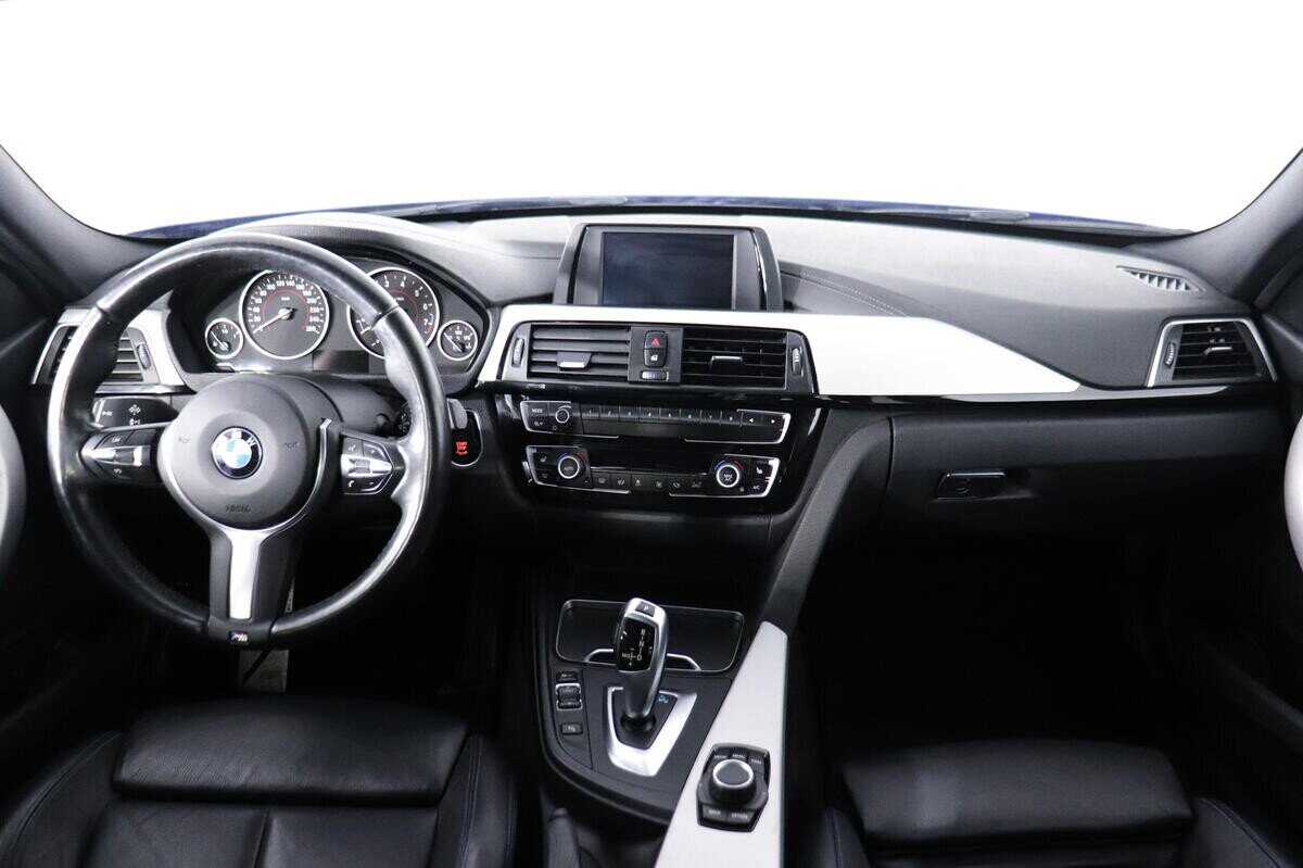 BMW 3 серии, 2.0 л, АТ, 2018 фото 2